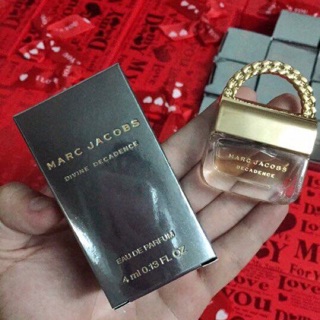 Nước hoa Marc Jacobs Divine Decadence
