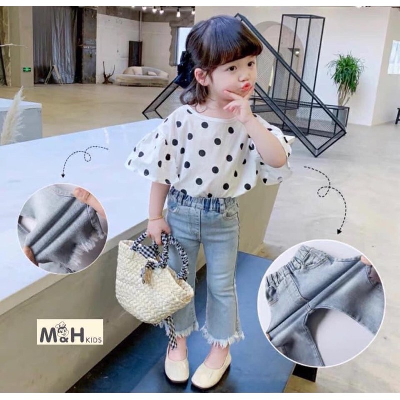 Set Bộ Áo Bi Nơ Sa Quần Bò Mềm Cho Bé Gái
