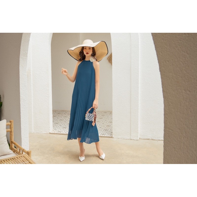 Váy maxi dập li sachi dress