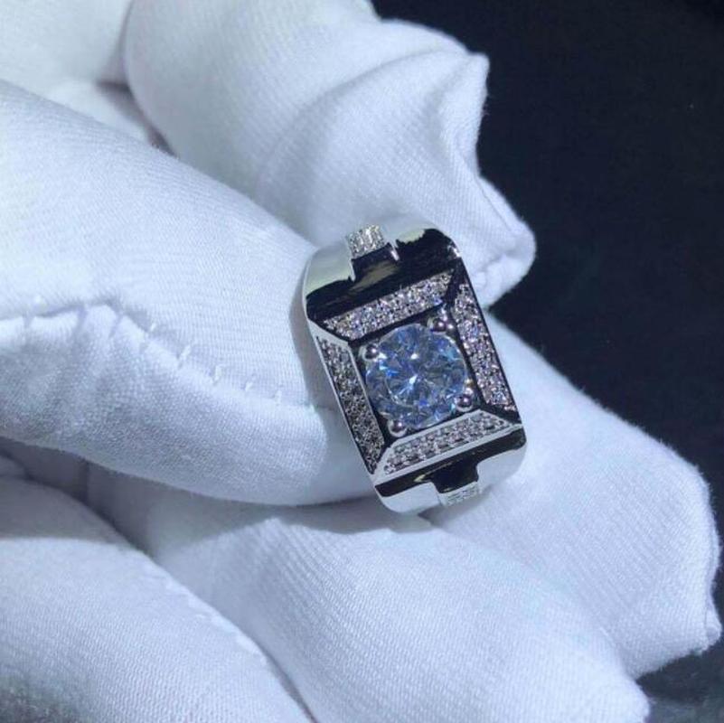 Nhẫn Cưới Mạ Bạc Đính Đá Zircon Sang Trọng
