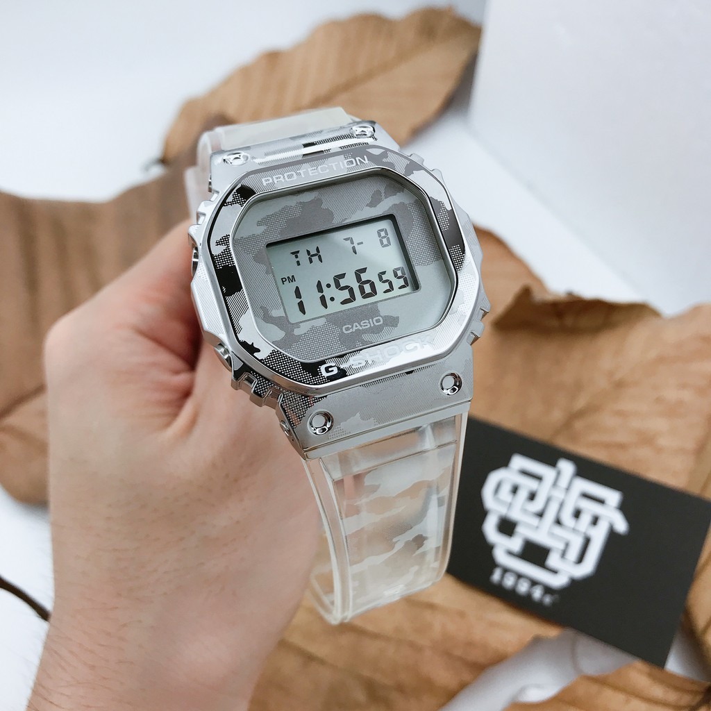 Đồng hồ nam Casio G-SHOCK GM-5600 / GM-5600SCM-1 chống va đập chính hãng