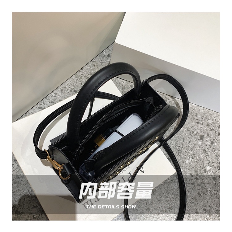 Túi xách nữ JASMIN NOIR phối đinh tán thiết kế rỗng độc đáo