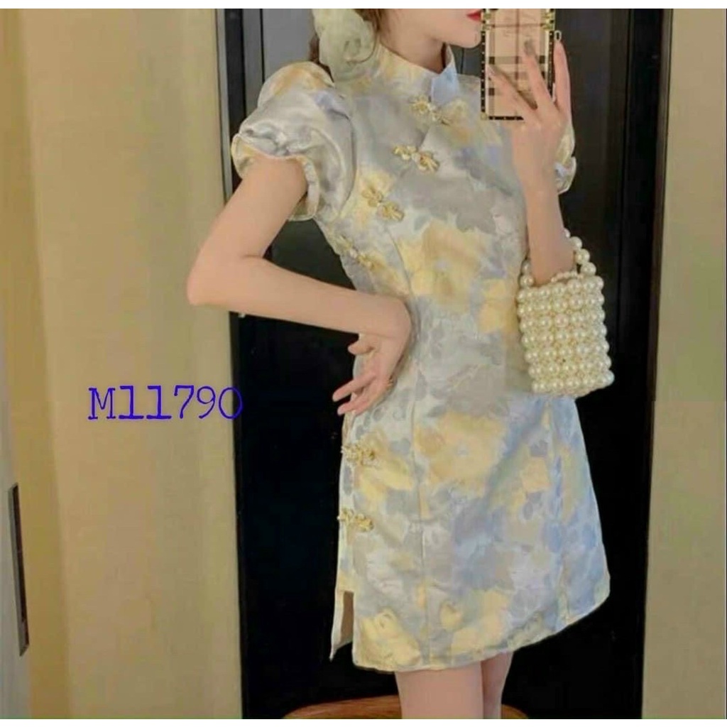Đầm sườn xám xẻ tà Tk xẻ tà vô cùng quyến rũ, trend cuối an dienén sườn xám là nhứt nha ce. Size dưới 54kg