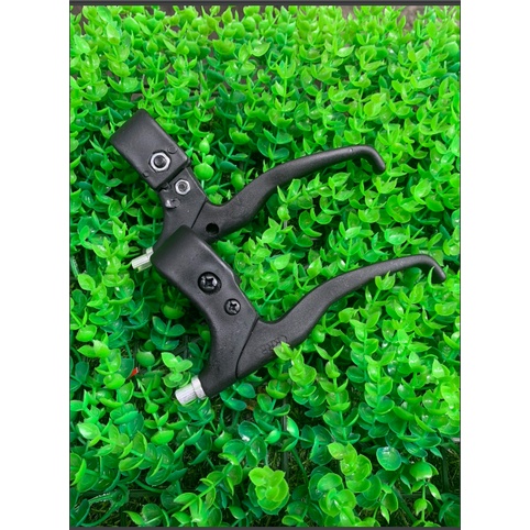 Tay phanh xe đạp trẻ em chât liệu nhựa cứng cáp