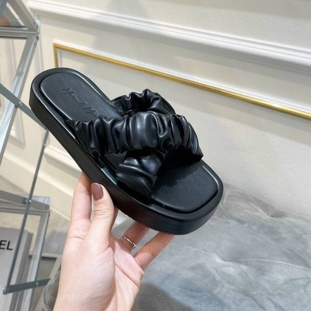 Dép nữ ulzzang quai chéo nhúm bèo 2 màu trắng đen_có sẵn