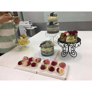 Kệ bánh 1 tầng sắt uốn