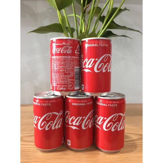 Coca Cola , Nước ngọt Nhật Bản - Lon nhôm cao cấp ( 160ml )