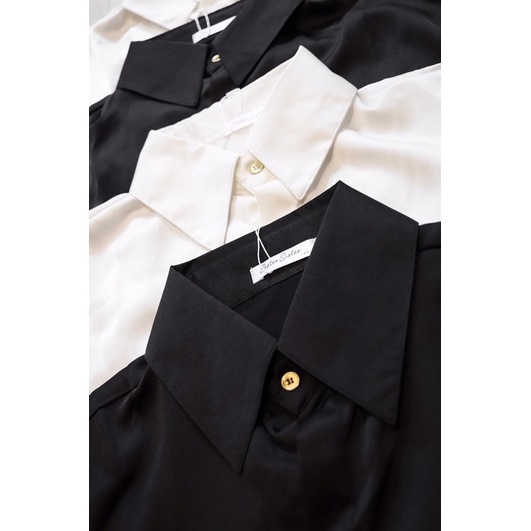 SISTERSISTER - Áo sơ mi lụa nút kim loại Tiffany