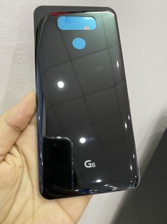 Lưng ráp máy LG G6 zin ( màu đen )