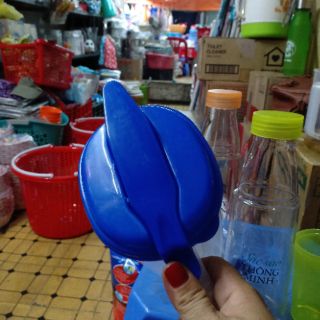 Ca đựng nước 2l5