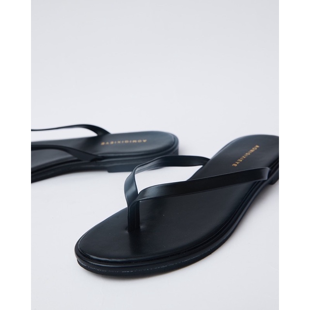 6600 - DÉP JACE FLIP FLOPS