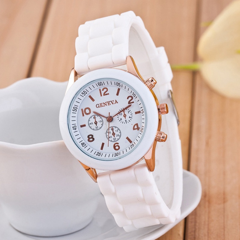 Đồng hồ đeo tay mặt tròn dây silicone ba màu thời trang cho nữ YR