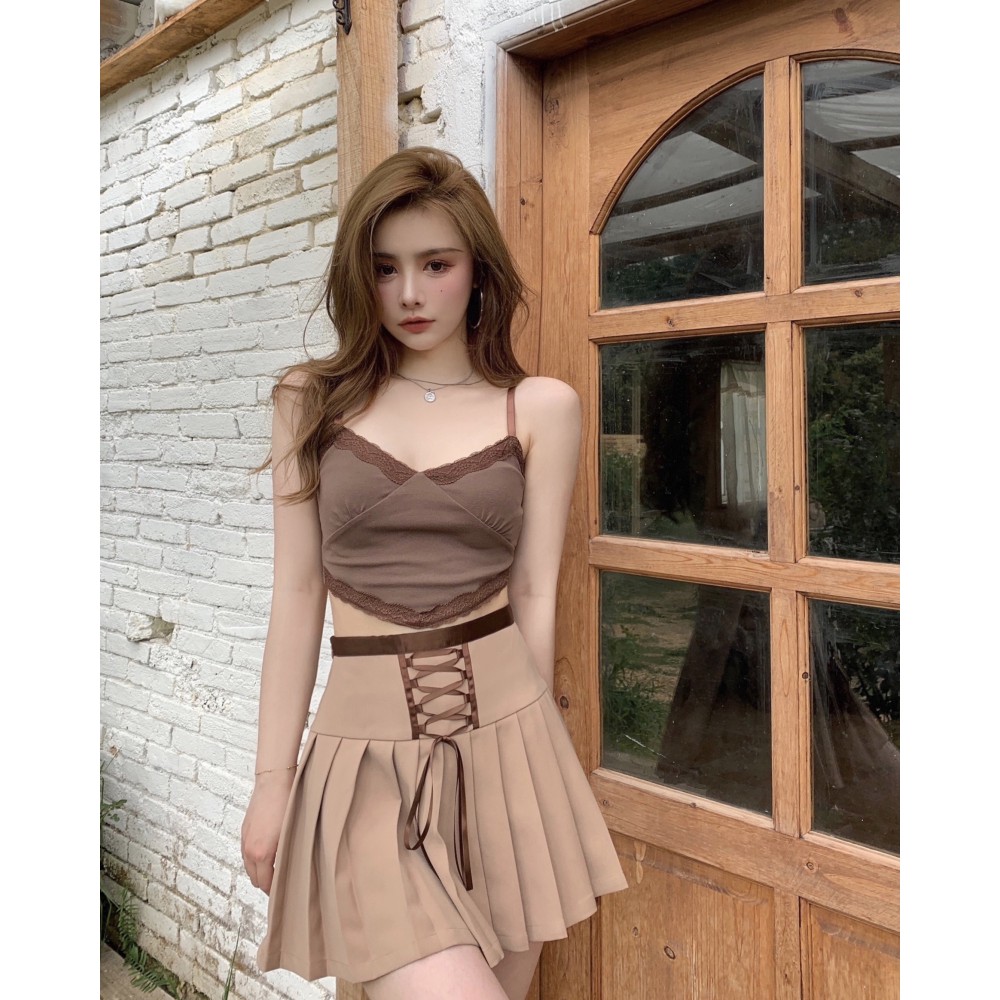 Mocha lace vest short sexy beauty back strap + pure desire high waist slim strap pleated skirt（Order separately）