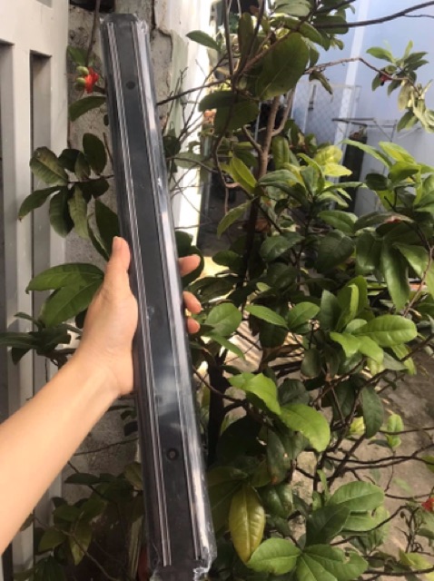 Thanh nam châm hít dao, kéo, dụng cụ - Lực hít mạnh, dàu 50cm