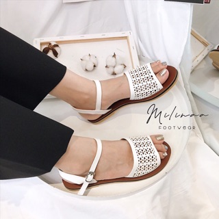 SANDAL BẢN ĐỤC LỖ NỀN NÂU