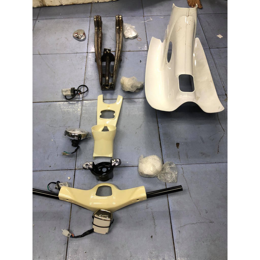 Combo 12 món cho anh em dọn cub C100 -màu ngẫu nhiên trắng chưa sơn