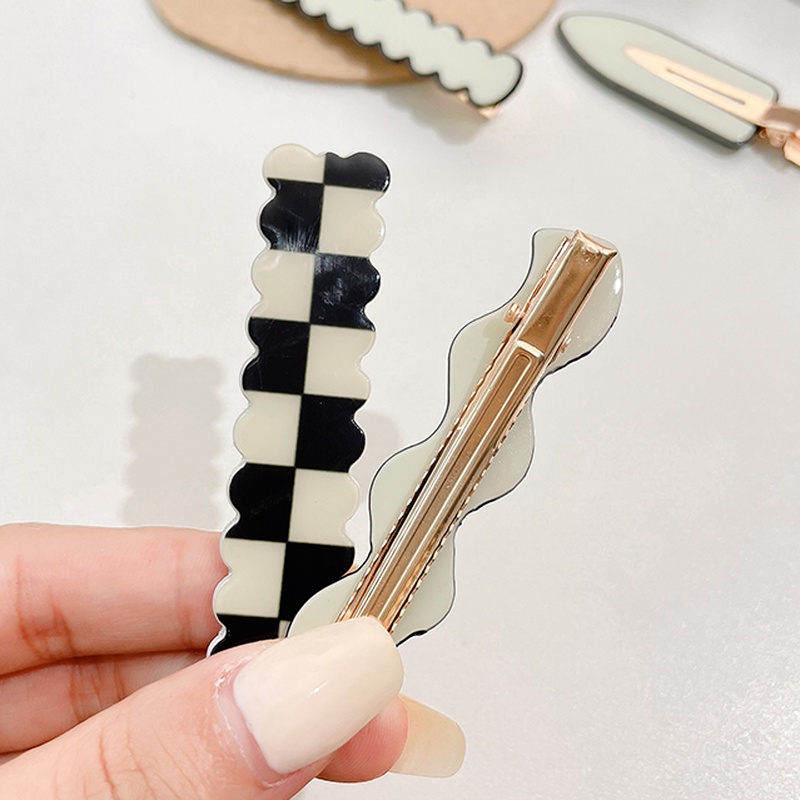 Kẹp Tóc Bằng Nhựa Acrylic Thiết Kế Đơn Giản Thời Trang Hàn Quốc Cho Nữ