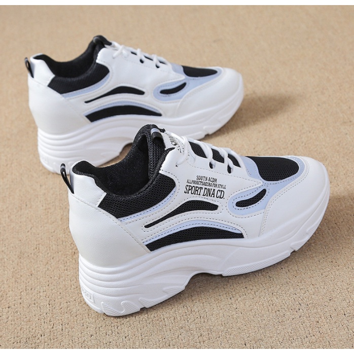 Giày sneaker nữ Sport DNA