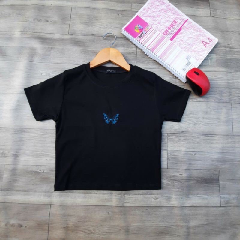 Áo croptop thêu bướm cotton 100% (av)