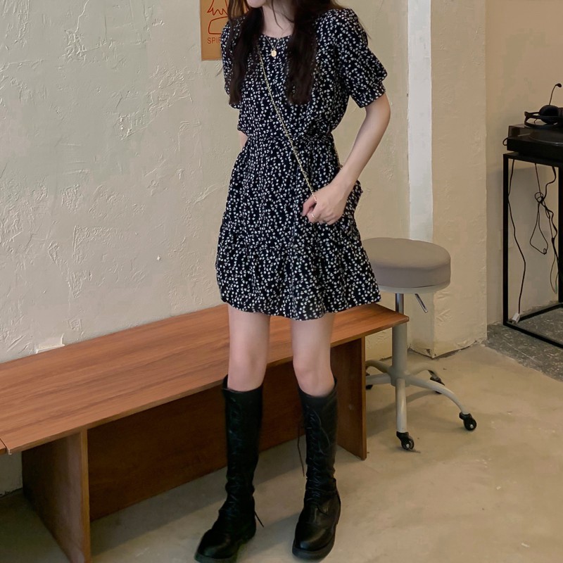 Đầm Thời Trang Nhấn Eo Họa Tiết Bông Hoa Phong Cách Vintage | BigBuy360 - bigbuy360.vn