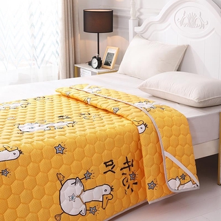 Nệm bốn mùa Nệm bọc nệm gia đình Nệm mỏng Nệm đơn Nệm đôi Nệm bảo vệ chống trượt Nệm có thể giặt được