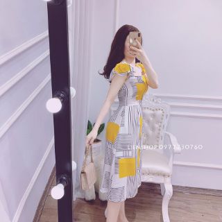 Đầm xòe họa tiết