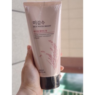 Sữa rửa mặt gạo hồng Hàn quốc 150ml