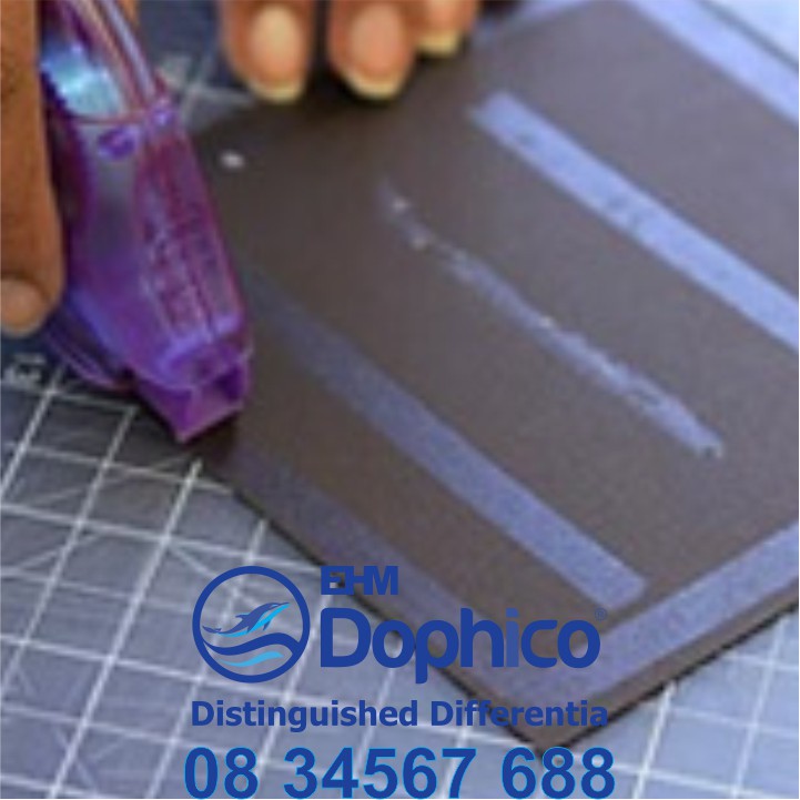 Băng dính 2 mặt KT: 10mm x 10Y – Dùng trong công tác văn phòng phẩm, dán hồ sơ, văn thư, bao thư, bưu thiếp