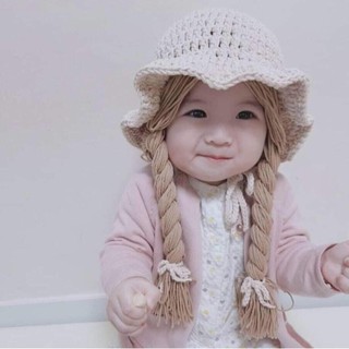 nón len bồng bé gái