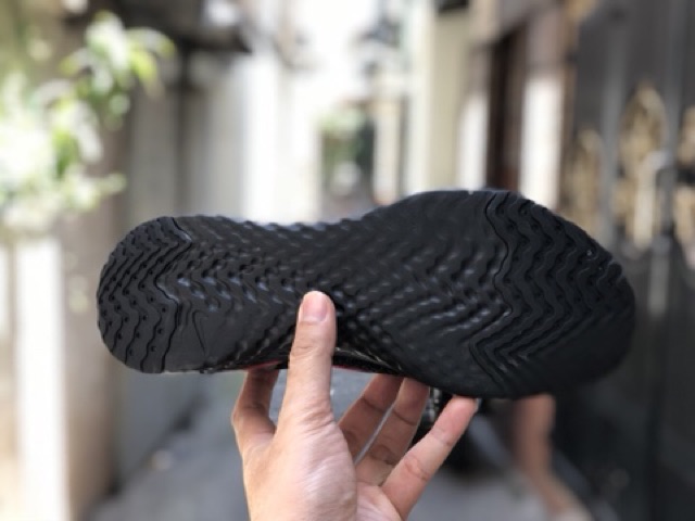 Giày Epic React Flyknit đen cao cấp nhẹ êm