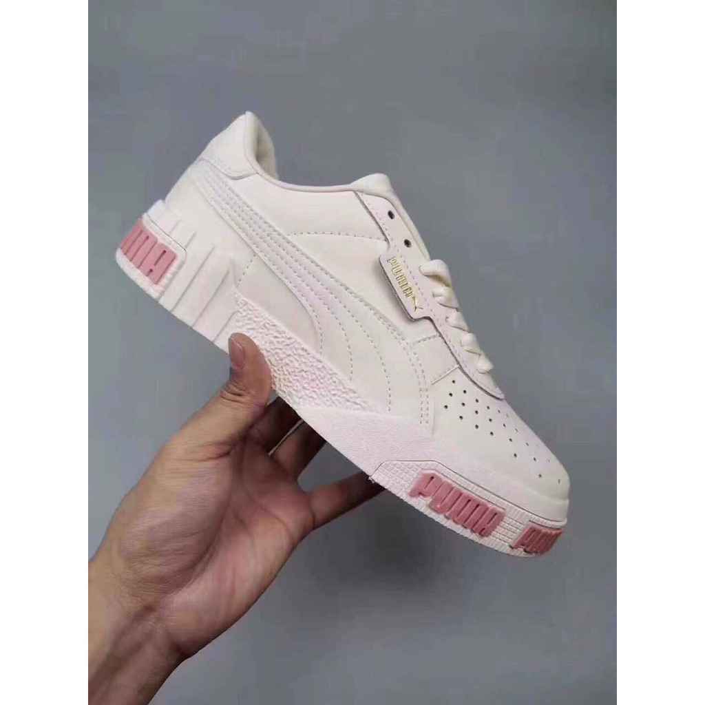 GIÀY THỂ THAO PUMA CAO CẤP MẦU TRẮNG CHỮ HỒNG