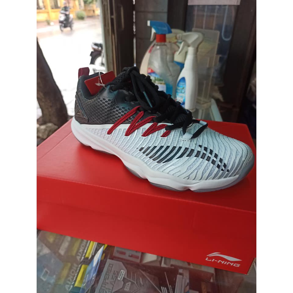 Giày cầu lông nam Lining  AYTP015