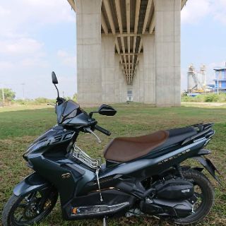 GÁC CHÂN AIR BLADE 2020 INOX