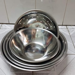 Bộ thau ,rổ inox 6 cái lớn ( 5 thau: 32,34,36,40,45cm và 1 rổ 34 cm)
