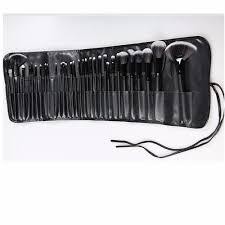 Bộ cọ trang điểm đánh phấn và nhiều chức năng khác,có 32 món mỏi món có 1 chức năng để làm đẹp khác nhau