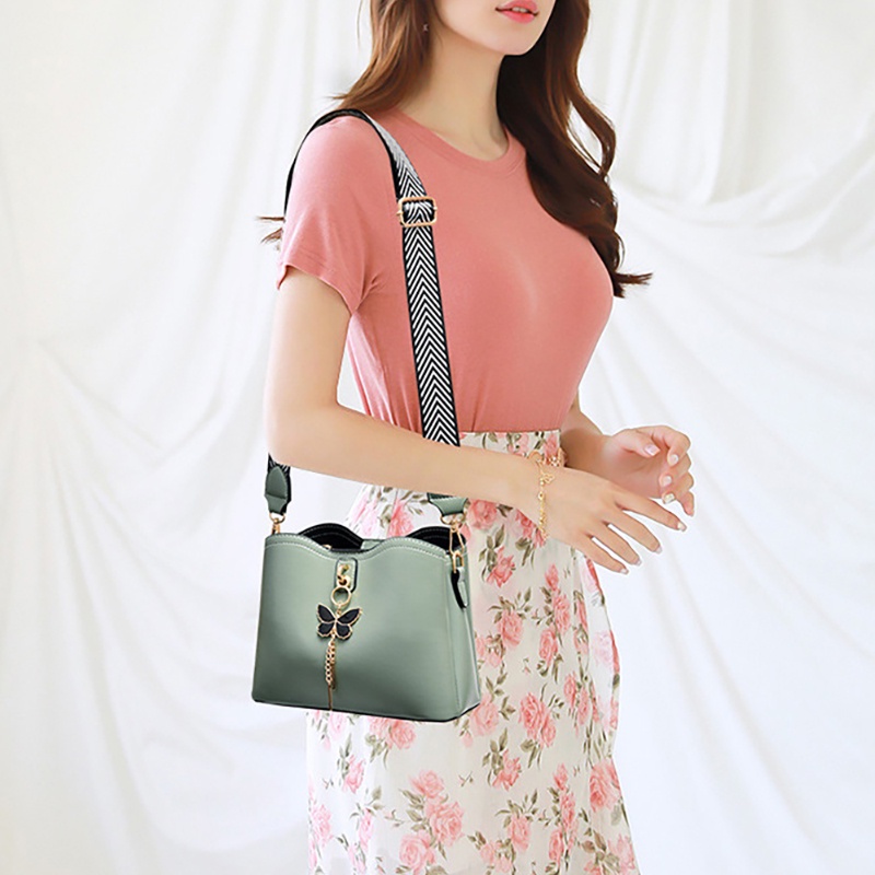 Túi Đeo Vai Phối Tua Rua Trọng Lượng Nhẹ Dễ Mang TheoỐp Điện Thoại Sang Trọng Thời Trang Cao Cấp SD4287