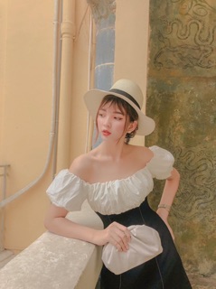 ĐẦM PHỐI TRỄ VAI