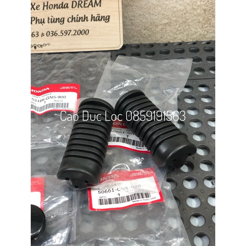 Cao su chân trước Dream