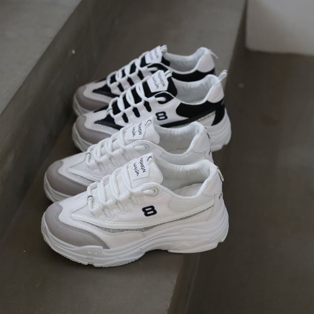 Giầy Sneaker kiểu dáng thể thao cá tính chất đẹp 2021