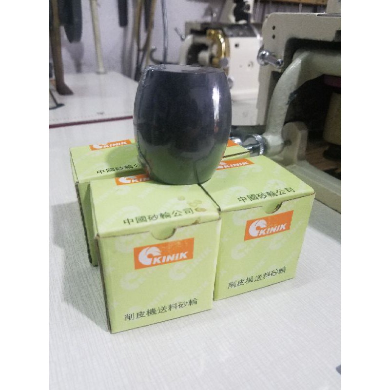 hột vịt cao su - máy lạng da ( loại tốt )