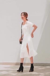 Đầm váy trắng đuôi cá xẻ tà (kèm hình thật)