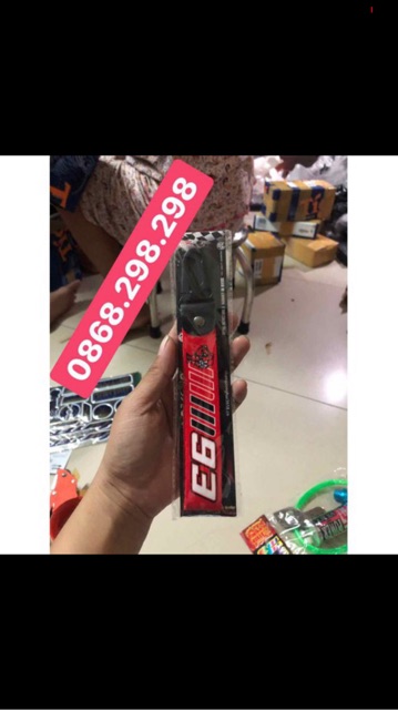 Móc treo xe máy có dây