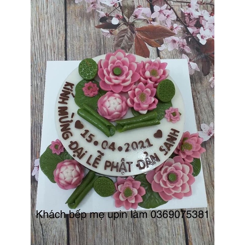 Bộ 8 khuôn sen to khác nhau như thành phầm bánh rau câu sen