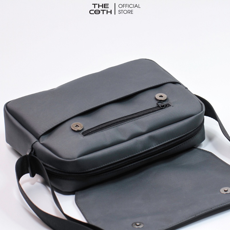 Túi Đeo Chéo Nam Nữ Messenger Chất Liệu Oxford nhập khẩu, dùng rất tiện lợi  Thương Hiệu The Coth TU1M1006