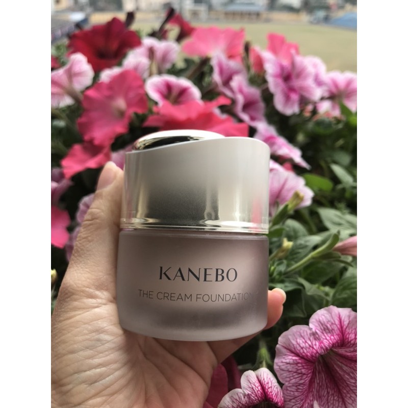 Kem nền cao cấp, siêu mịn, che phủ hoàn hảo Kanebo The Cream Foundation 30ml