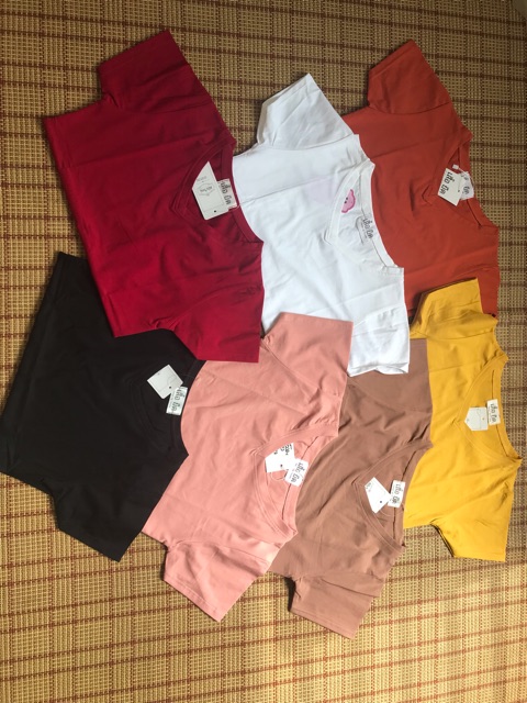 ÁO THUN THÁI NỮ CỔ TIM NGẮN TAY