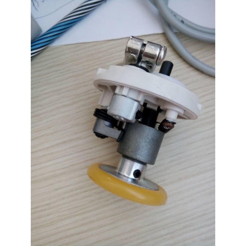 Cao su đánh suốt máy may 1 kim điện tử như: juki,jack,Siruba,Simon,Brother…