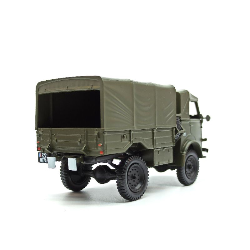 Mô hình xe Renault 750kg