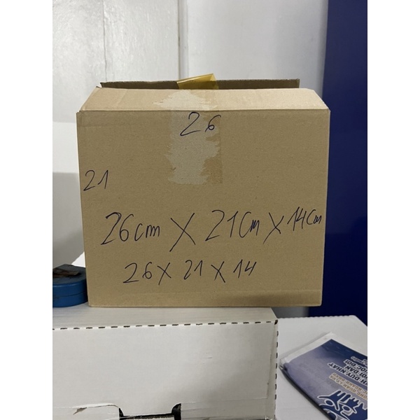Thùng catton cũ 26cmx21cmx13cm cứng cáp