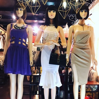 Đầm thiết kế cao cấp